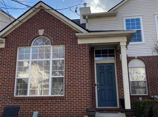 22105 Alexa Dr, Commerce Twp, MI 48390