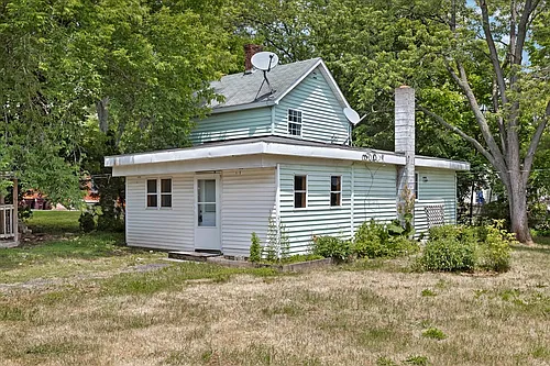 7 Clearwater St Photo 1 7 Clearwater St Photo 1