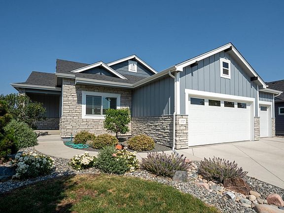 4th image of 3727 Prickly Pear Dr