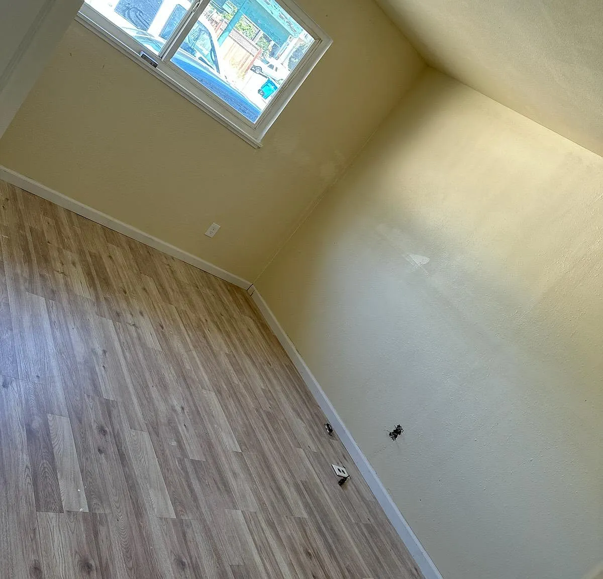 2 bed, 1000 sqft, $2,250 — Photo 4