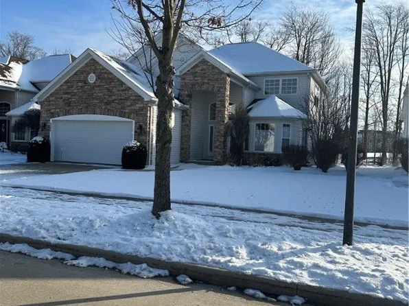 325 Burwick Rd, Highland Heights, OH 44143
