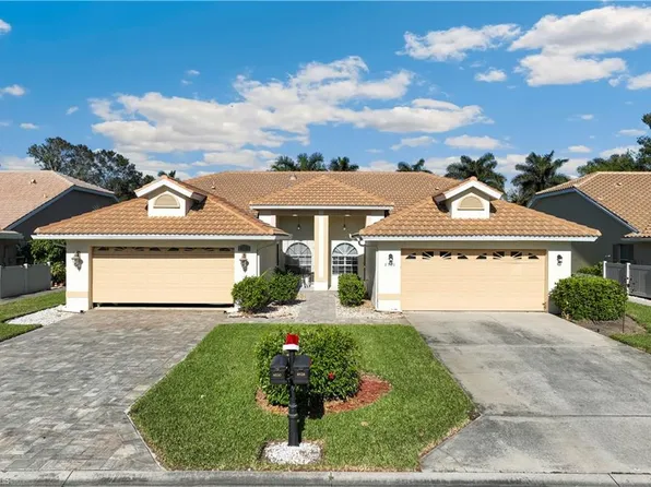 8526 Mustang DR, NAPLES, FL 34113