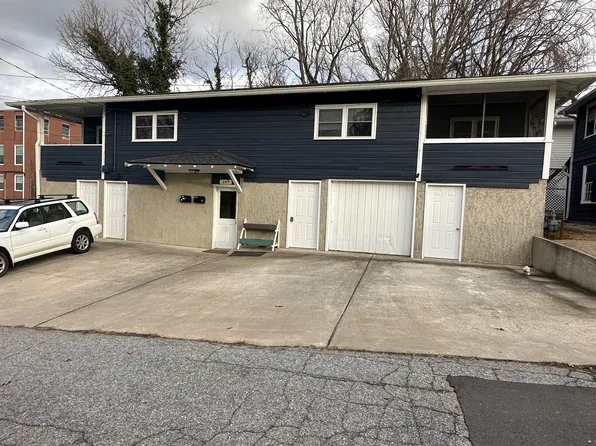 25 1/2 Vandalia Ave APT 2, Asheville, NC 28806