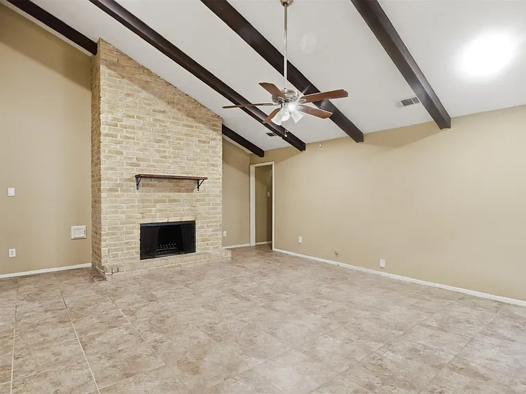 21131 Park Brook Dr — Photo 6