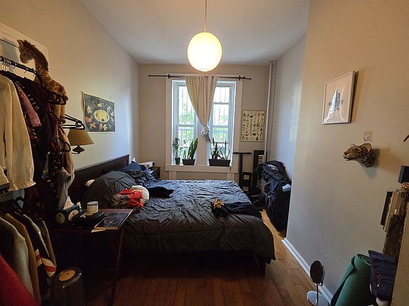 5th image of 217 Hull St #1A