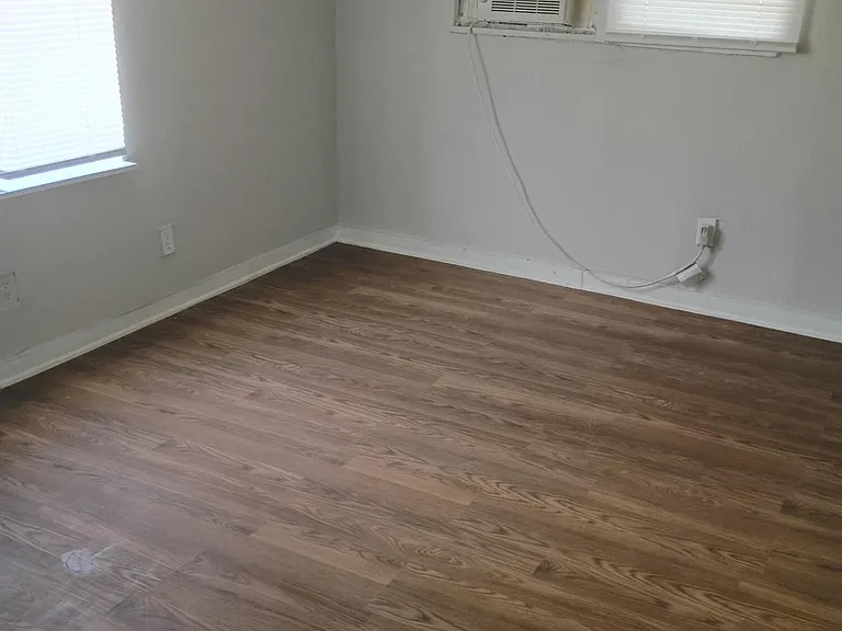 4699 Forest Ln — Photo 6