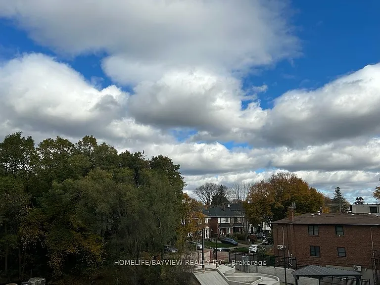 250 Lawrence Ave W #301 — Photo 16