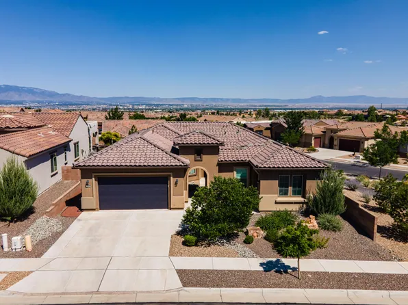 2300 Chuckwalla Spring Trl NW, Albuquerque, NM 87120
