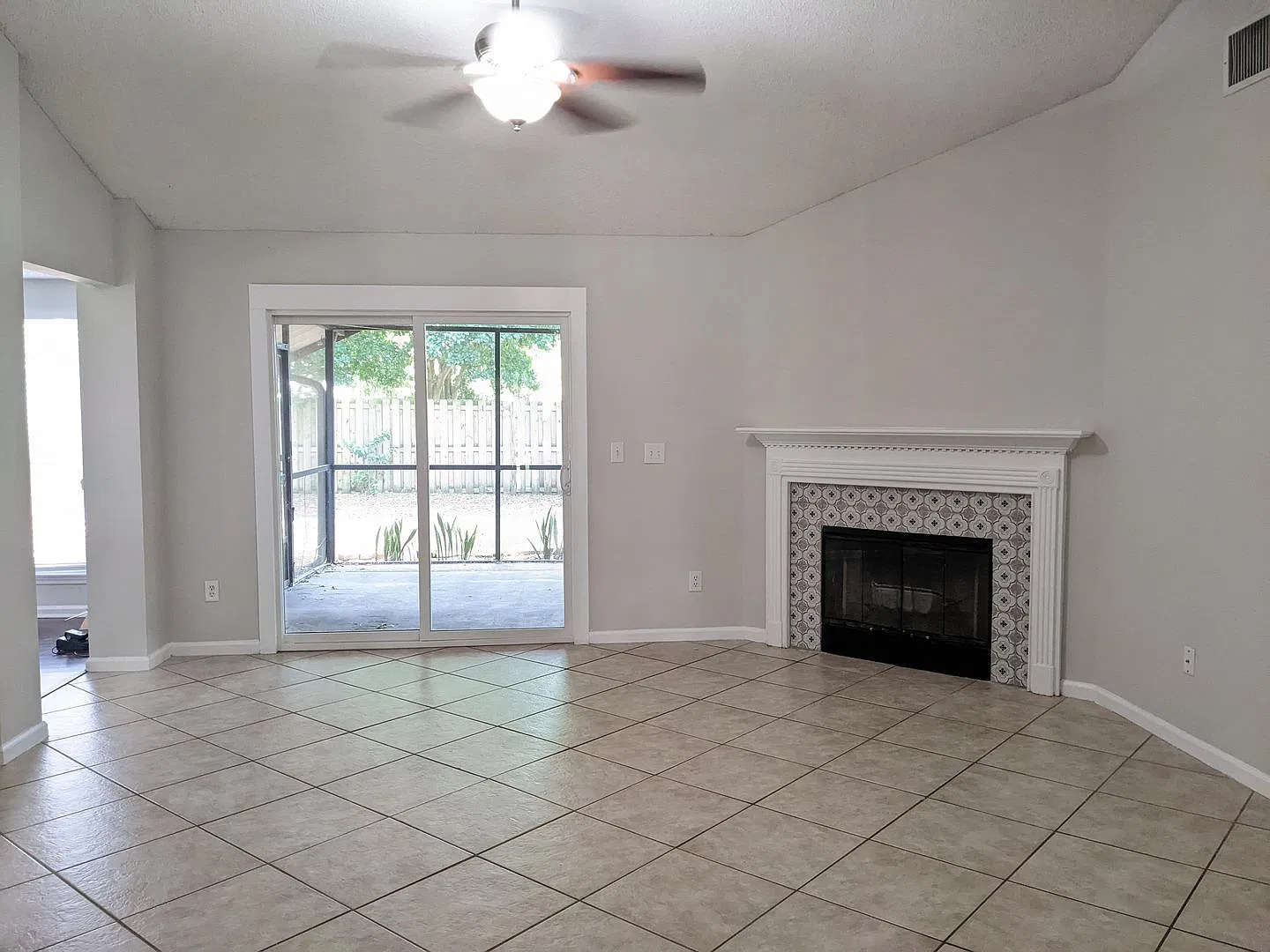 13576 Capistrano Drive South — Photo 4