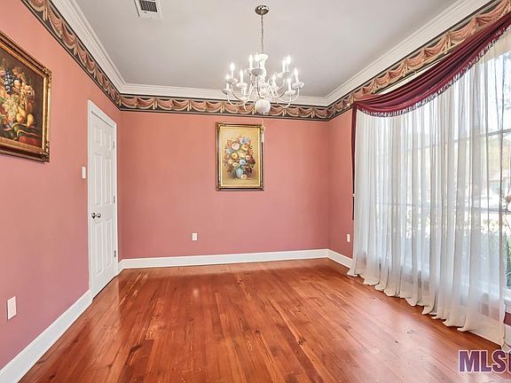 5th image of 7842 Clairewood Ct