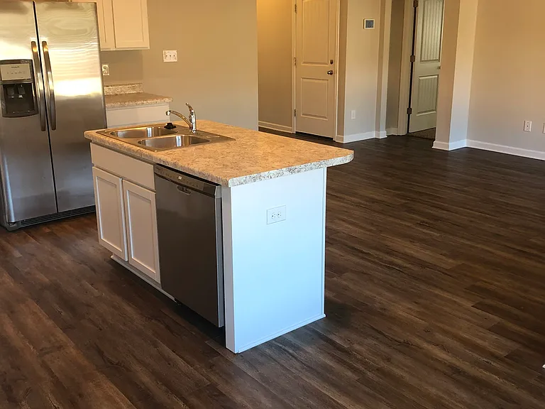 28441 Evangeline Ln — Photo 9
