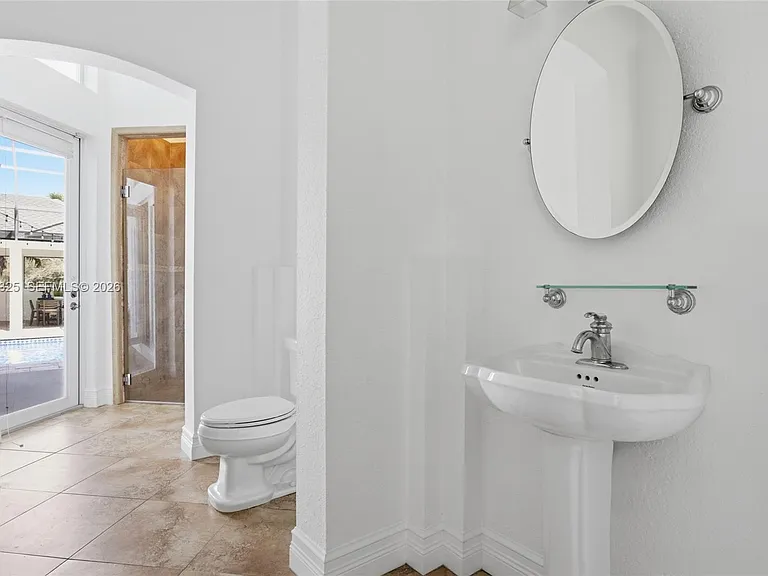 20401 SW 48th Pl — Photo 36
