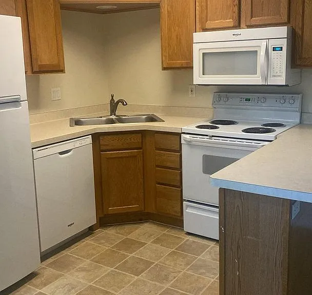 650 N 500 W #204 — Photo 30