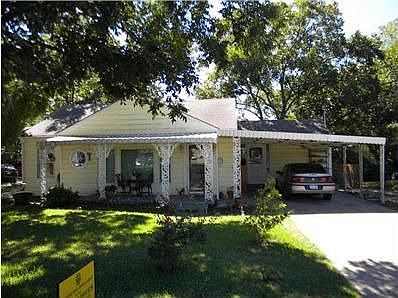 1st image of 1307 Sycamore St