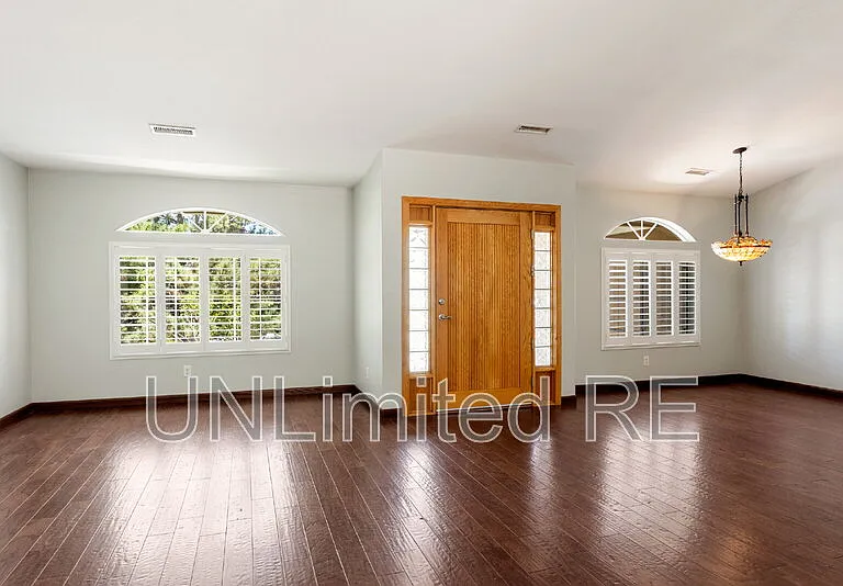1614 Eagle Mountain Dr — Photo 5