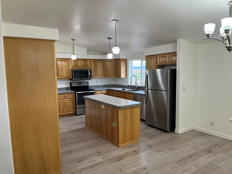 909 Kelly Toponce Rd — Photo 3
