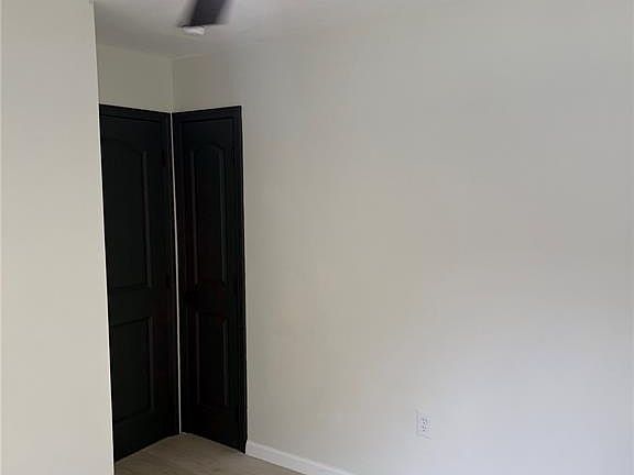 4th image of 10357 Lord Dr