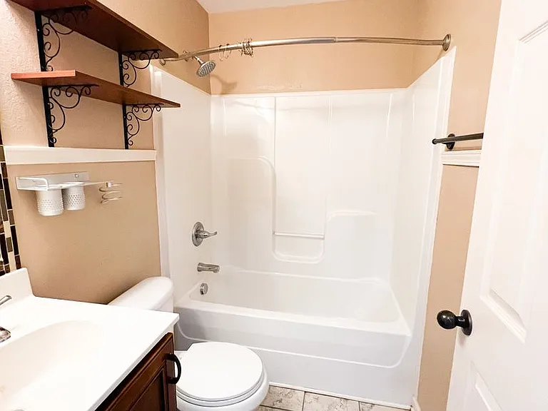 2272 McCormick Ln #A — Photo 11