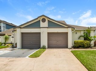 68 Lakepointe Cir, Kissimmee, FL 34743