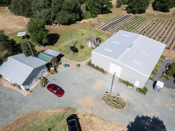 9050 Tavernor Rd, Wilton, CA 95693