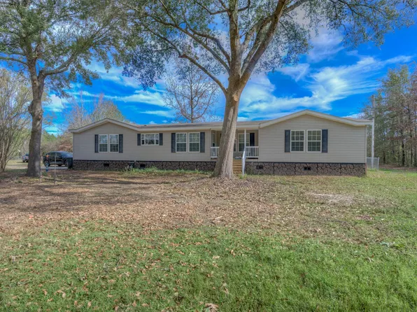 10011 Woolworth Rd, Keithville, LA 71047