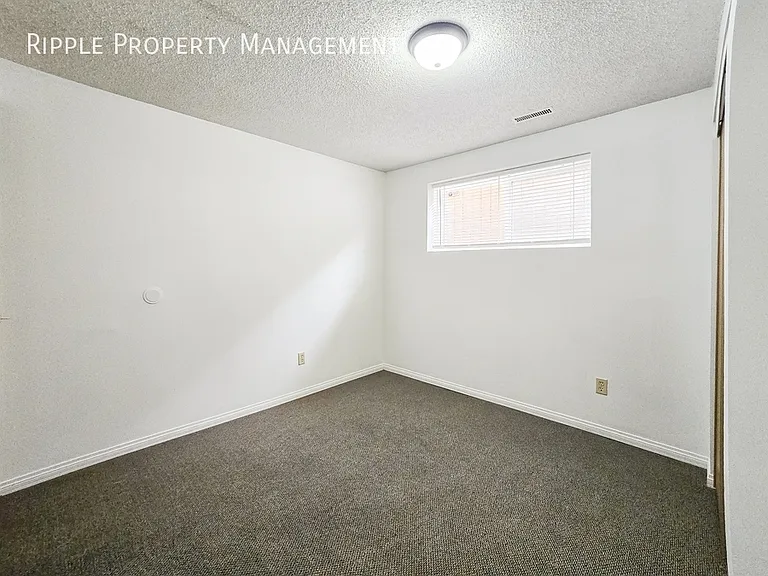 1515 36th St SE #B — Photo 8