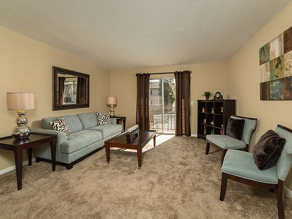 4th image of 3021 Willow Oak Dr