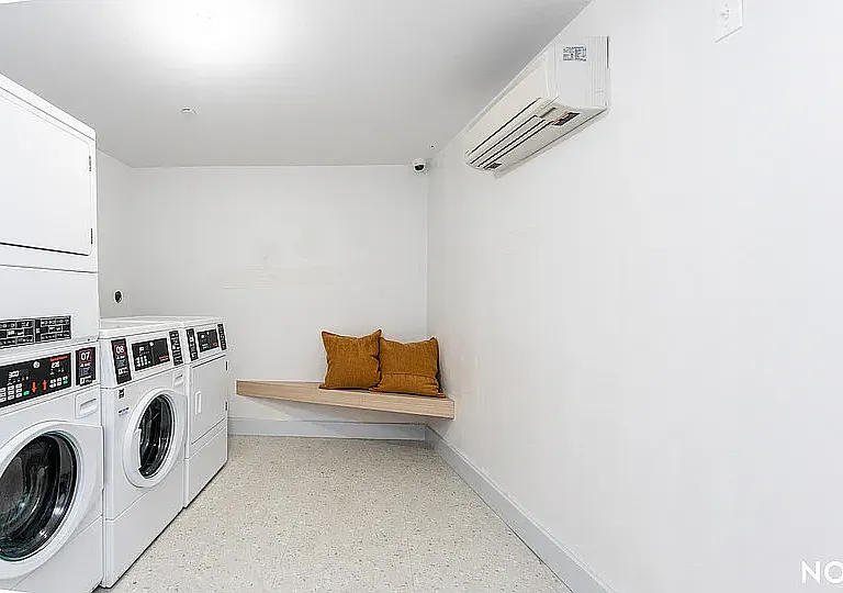 31-61 Vernon Blvd #4T — Photo 58