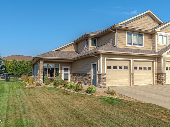 2nd image of 3216 Chisholm Trl