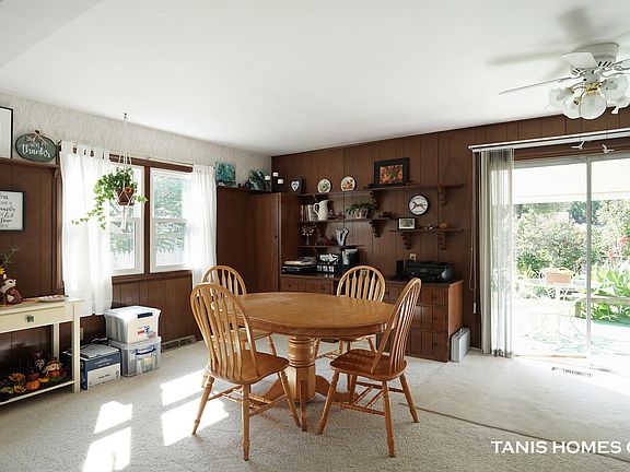 4th image of 2455 Donahue Ct SW