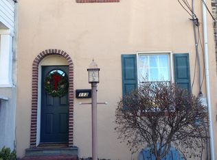 113 Pensdale St, Philadelphia, PA 19127