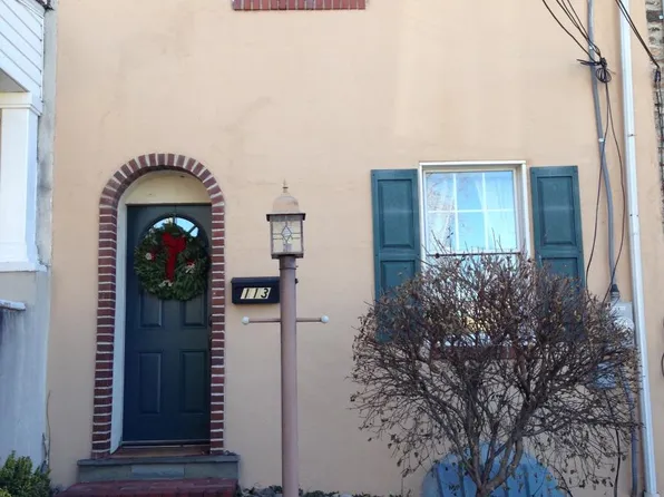 113 Pensdale St, Philadelphia, PA 19127