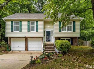7920 Foxwood Dr, Raleigh, NC 27615