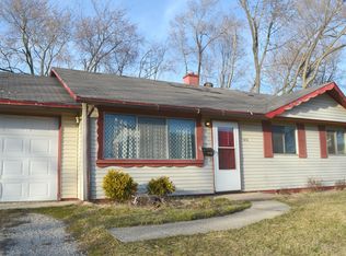 1610 Glen Burnie Dr, Champaign, IL 61821