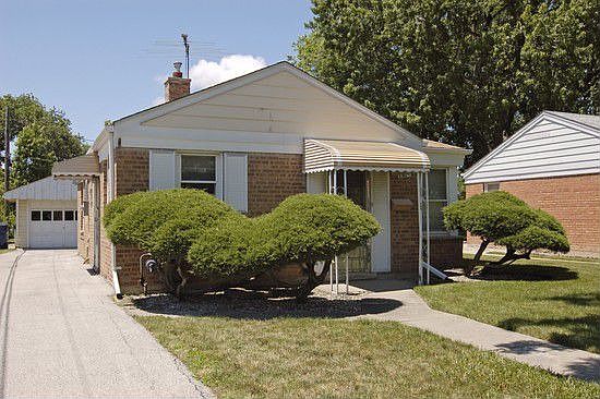 1st image of 2624 Leona Ave