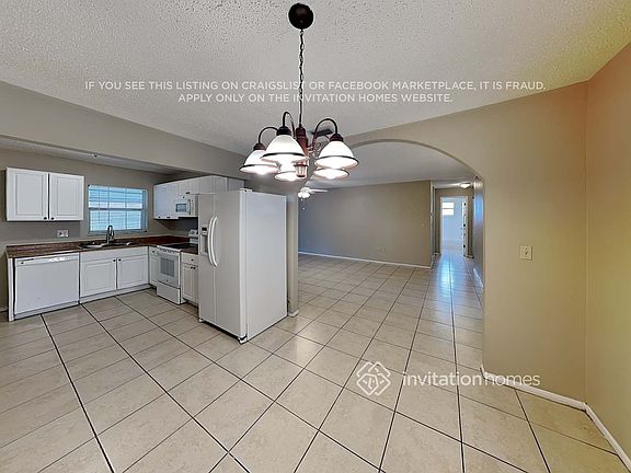 5th image of 2805 39th St W