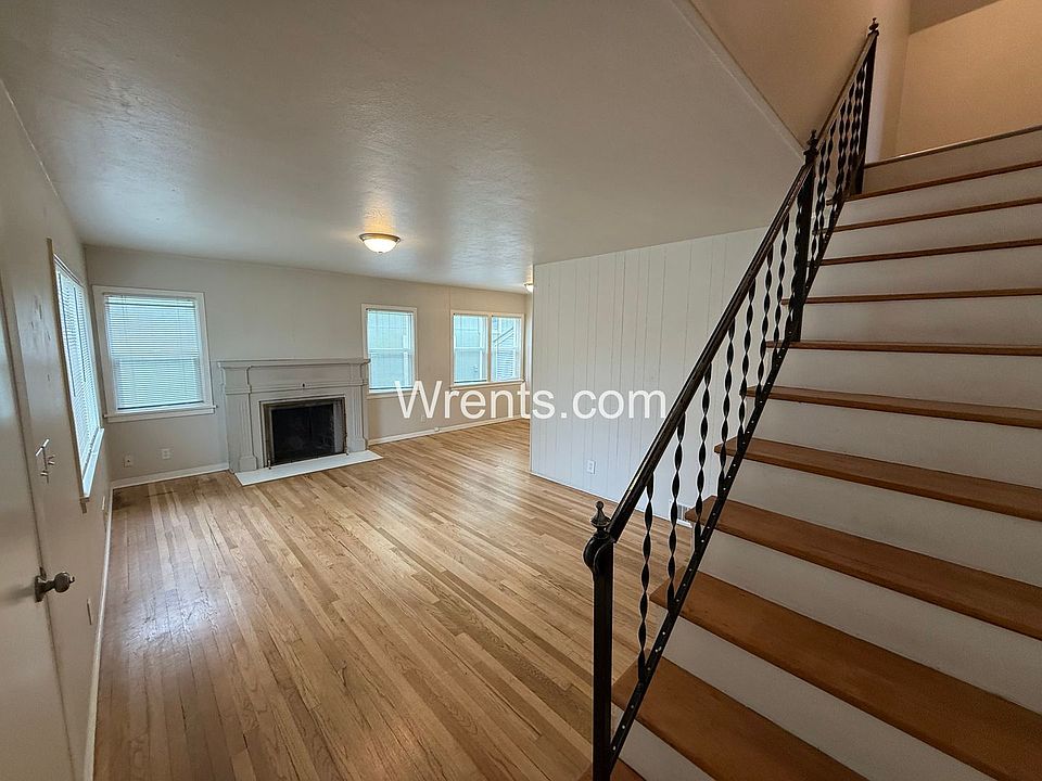 1st image of 1317 E 38th Ave