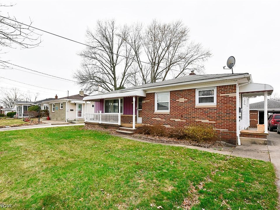 1st image of 490 Stephens Rd