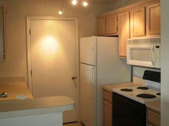 3rd image of 7701 Timberlin Park Blvd APT 135