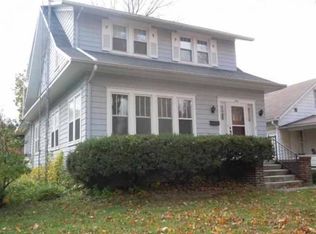 213 Peoria St, Lincoln, IL