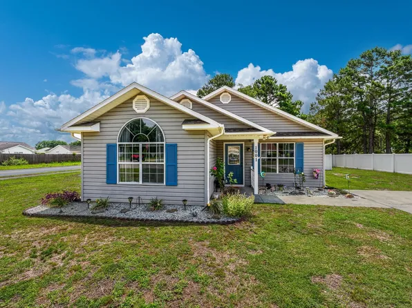 1001 Chateau Dr., Conway, SC 29526
