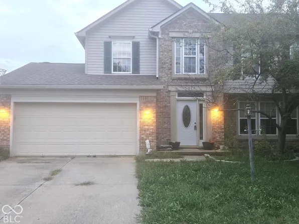878 Waveland Ln, Greenwood, IN 46143