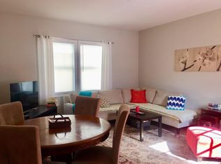 1084 Chestnut St #2, Newton, MA 02464