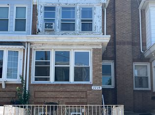 7719 Walker St, Philadelphia, PA 19136