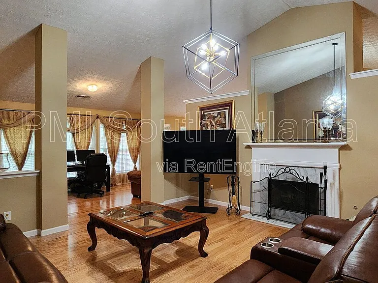 4284 Cedar Lake Cv — Photo 16