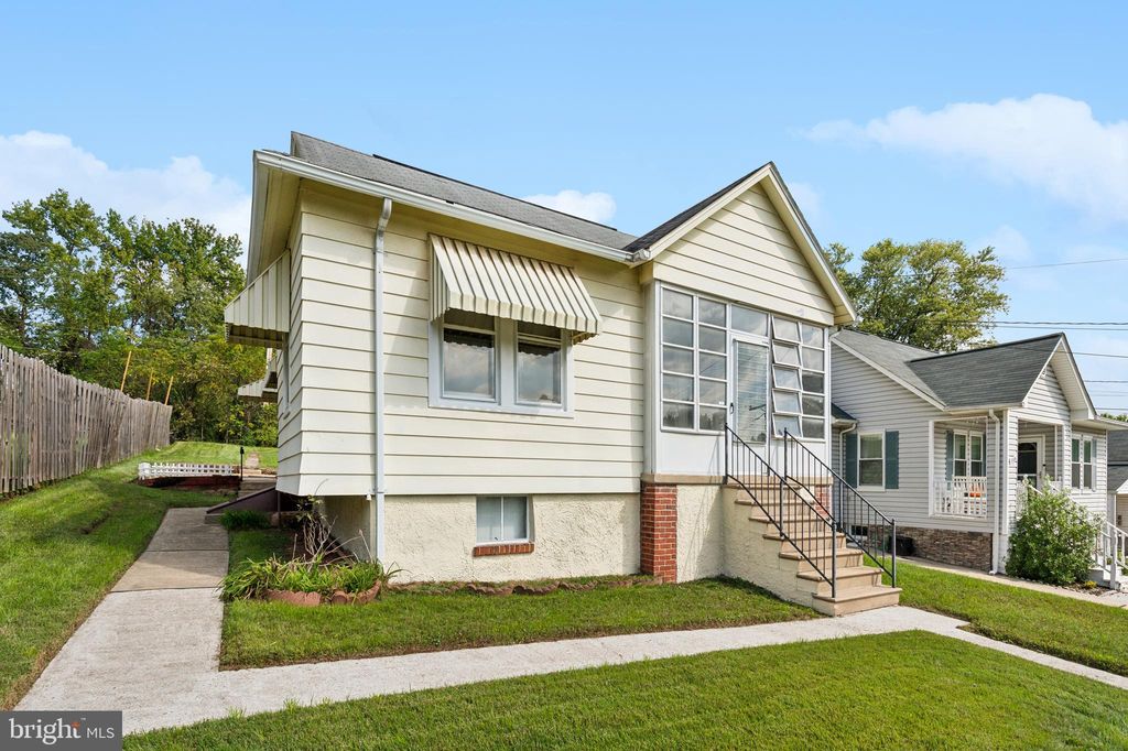 1308 Rosewick Ave, Baltimore, MD 21237