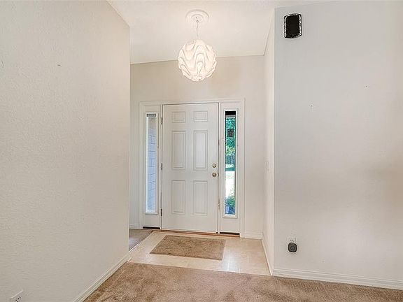 5th image of 2452 Ashton Rd