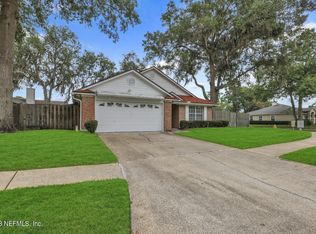 4897 Frost Lake Dr, Jacksonville, FL 32258