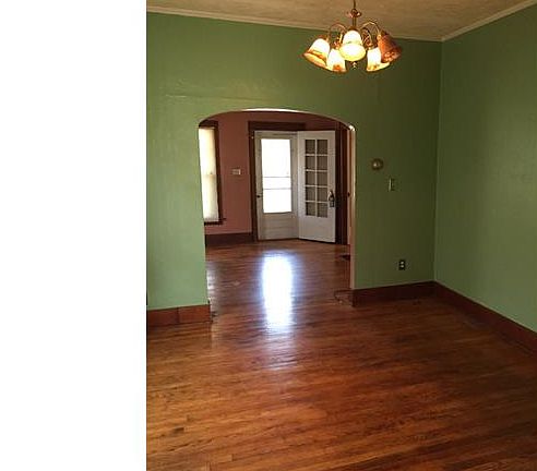 3rd image of 13 Southard Ave