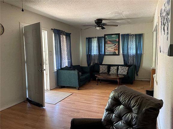 3rd image of 2118 N 29th St